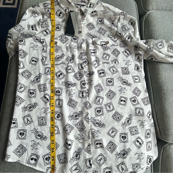 Karl Lagerfeld White Button-Up Shirt with Paris France postcard Print - Picture 8 of 8